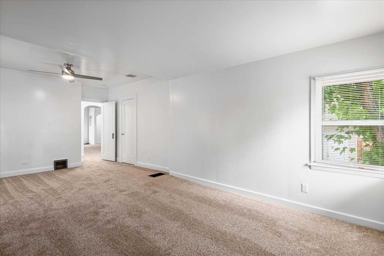 7196 W 4th Ave - Photo 6 of 34
