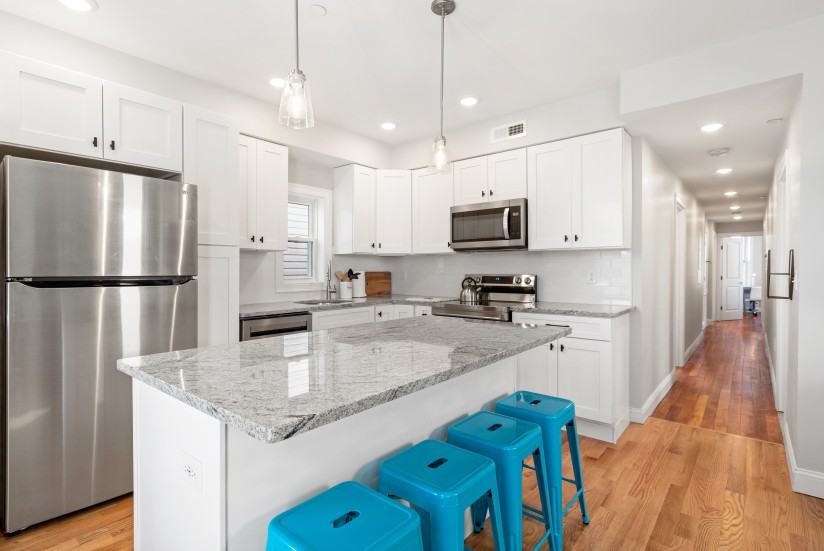 1 Bed / 1 Bath Apartment in East Boston - Photo 4 of 22