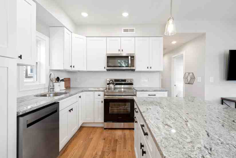 1 Bed / 1 Bath Apartment in East Boston - Photo 5 of 22