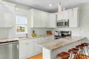 1 Bed / 1 Bath Apartment in East Boston - Photo 1 of 1