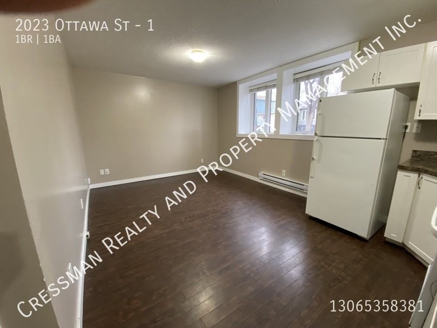 2023 Ottawa St - Photo 4 of 12