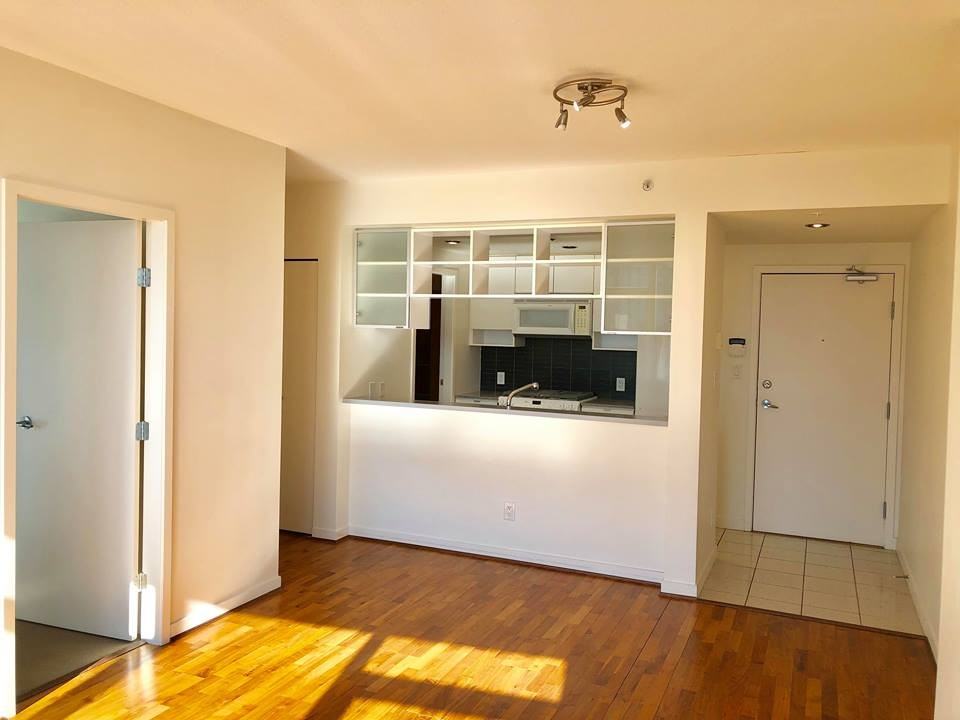 939 Expo Blvd - Photo 5 of 31