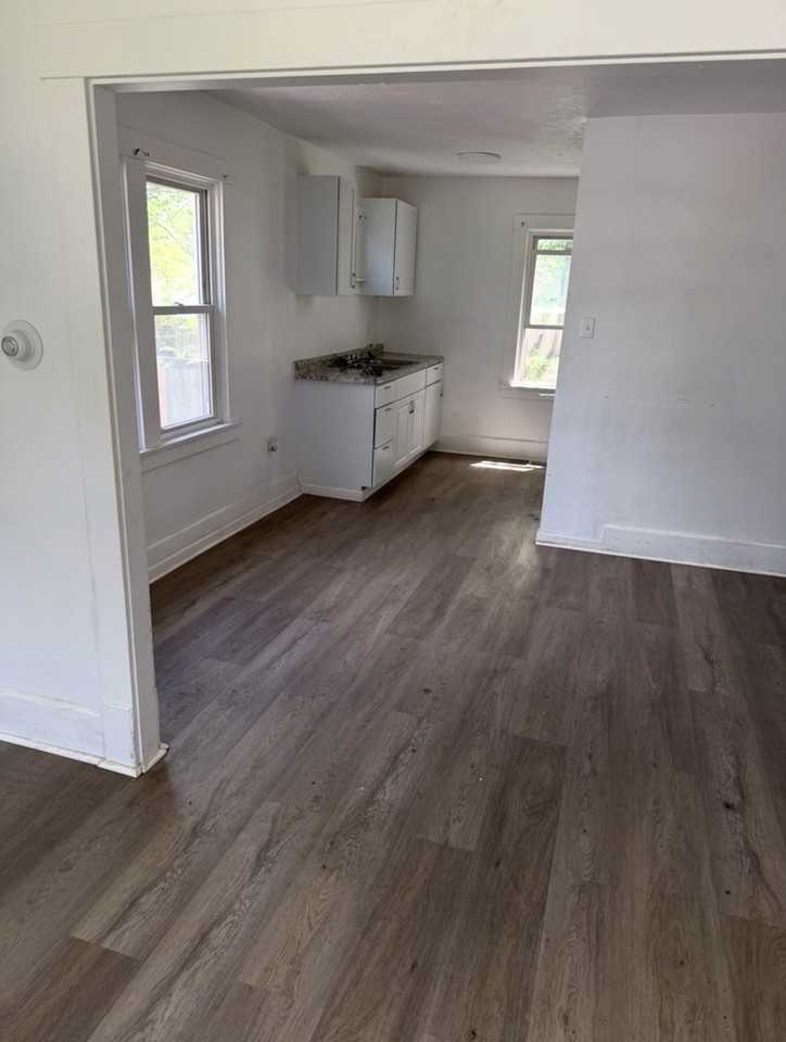 915 Pasadena Ave - Photo 6 of 8