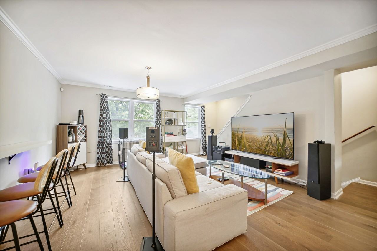 1622 5th St Nw #B - Photo 5 of 23