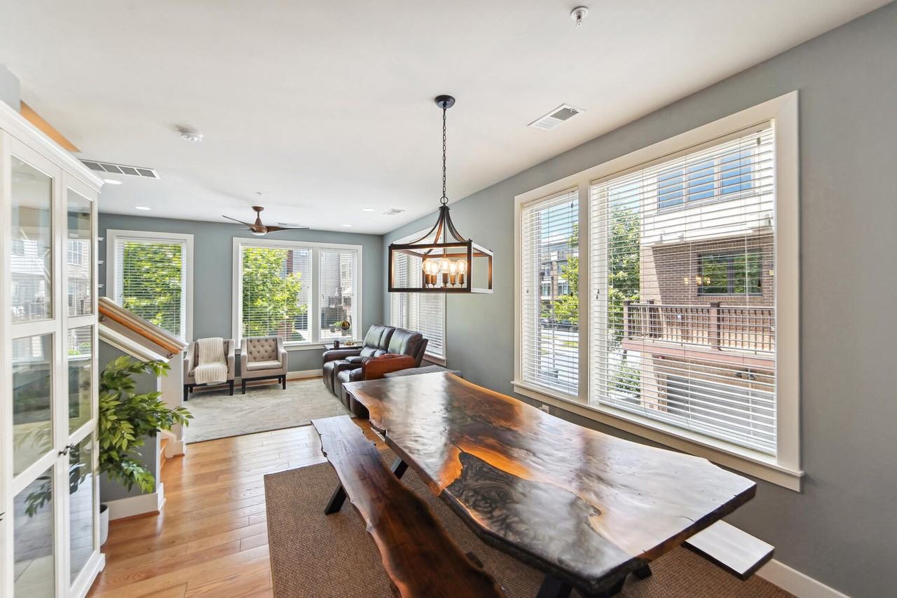 16223 Decker Pl #1 - Photo 4 of 35