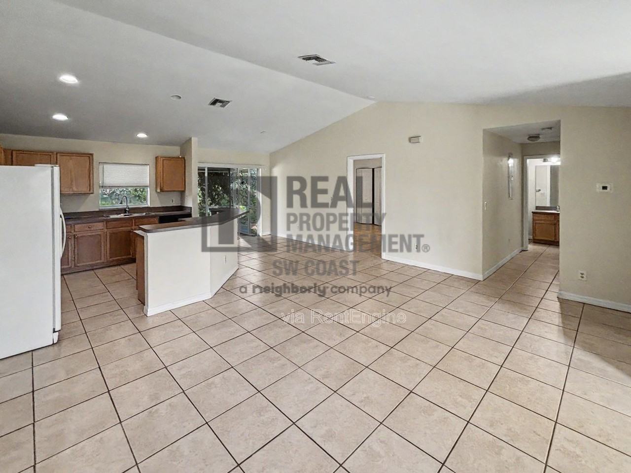 127 John Ave S - Photo 7 of 16