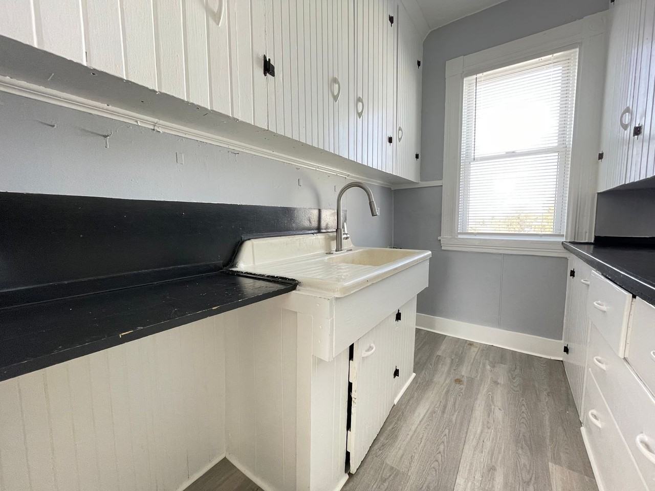 301 Amory St #3 - Photo 6 of 26