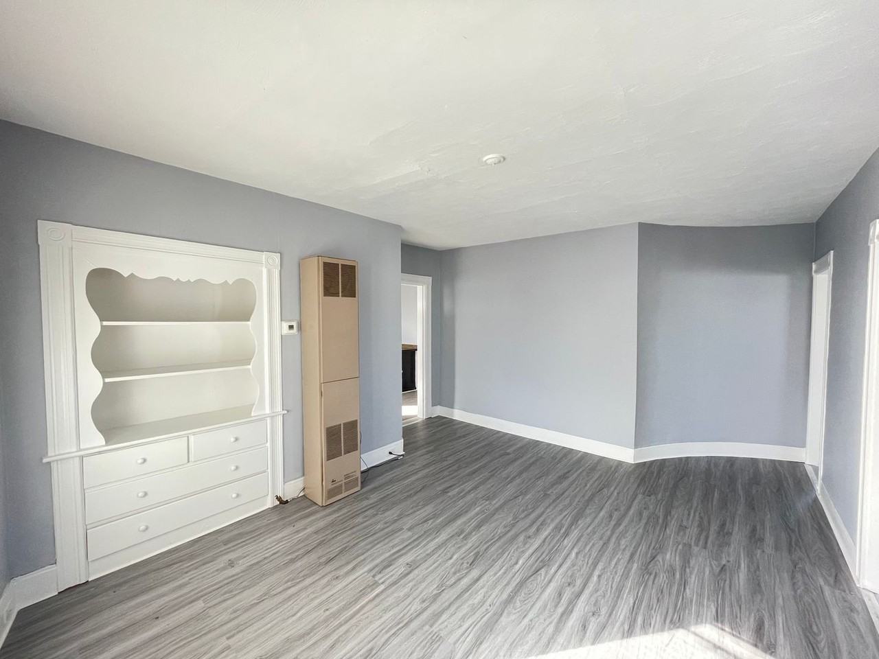301 Amory St #3 - Photo 7 of 26