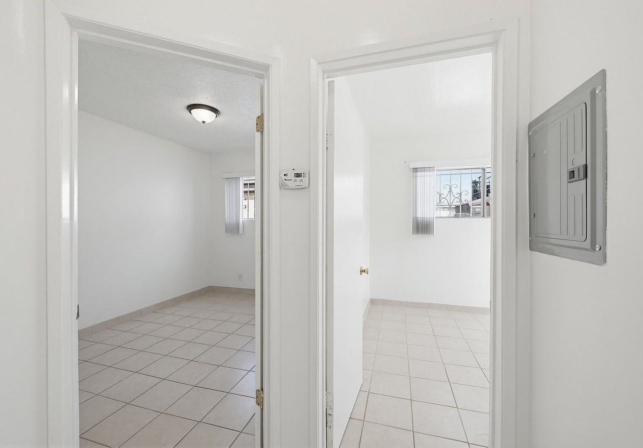 1224 S Normandie Ave #2 - Photo 3 of 15
