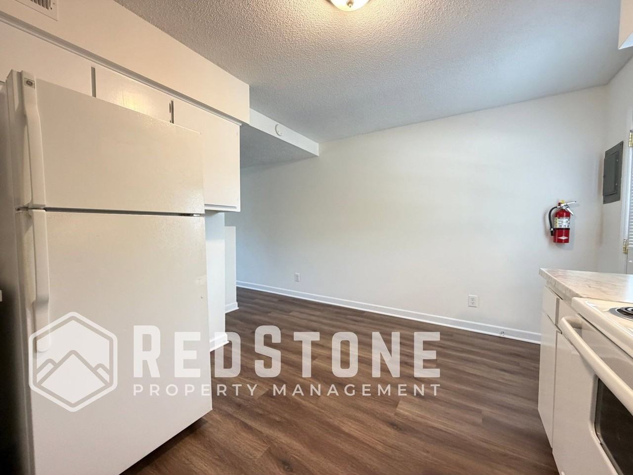 1730 Wood Ave #A - Photo 7 of 19