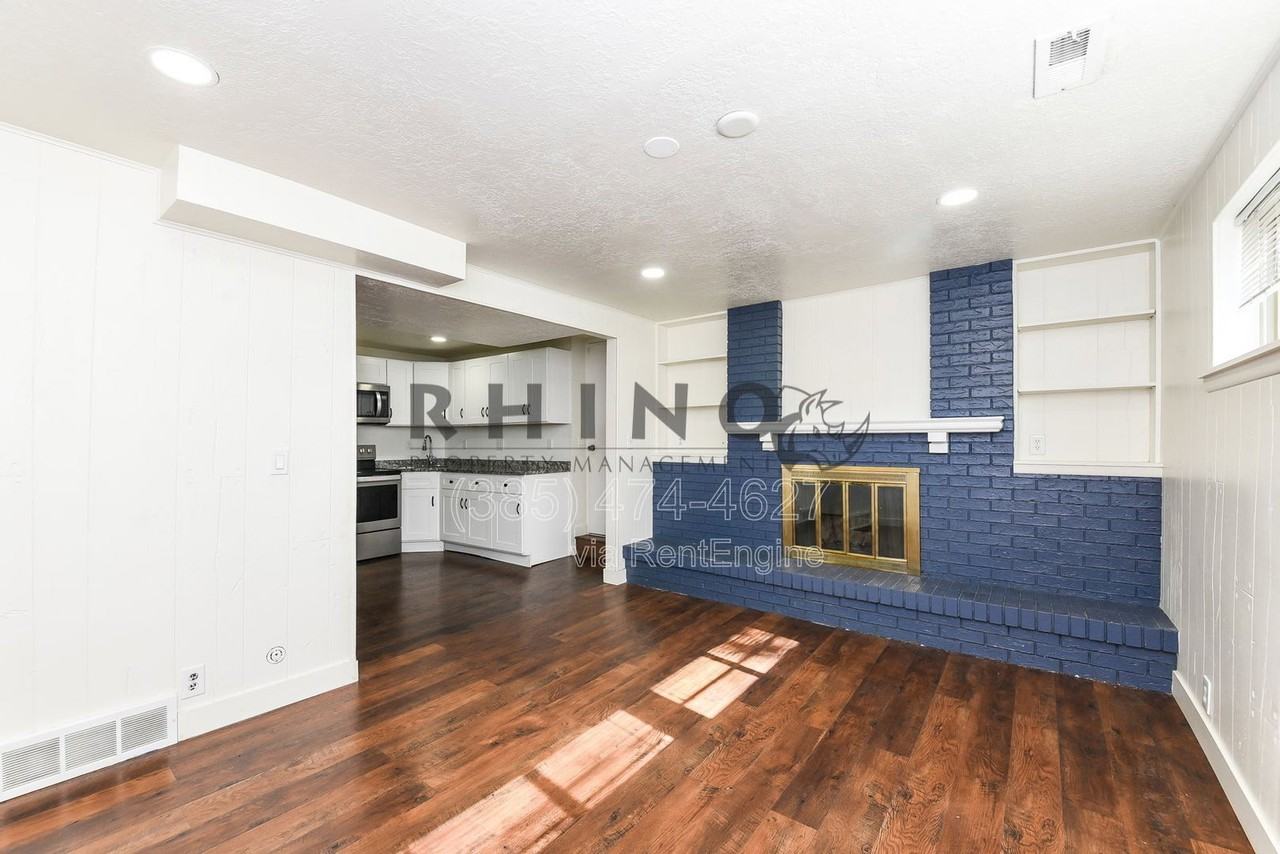 983 E Dry Gulch Cir - Photo 5 of 16