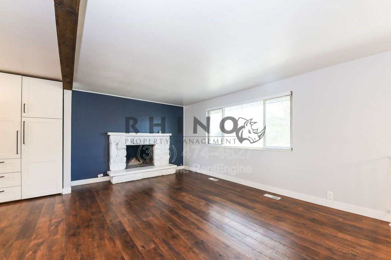 983 E Dry Gulch Cir - Photo 7 of 16