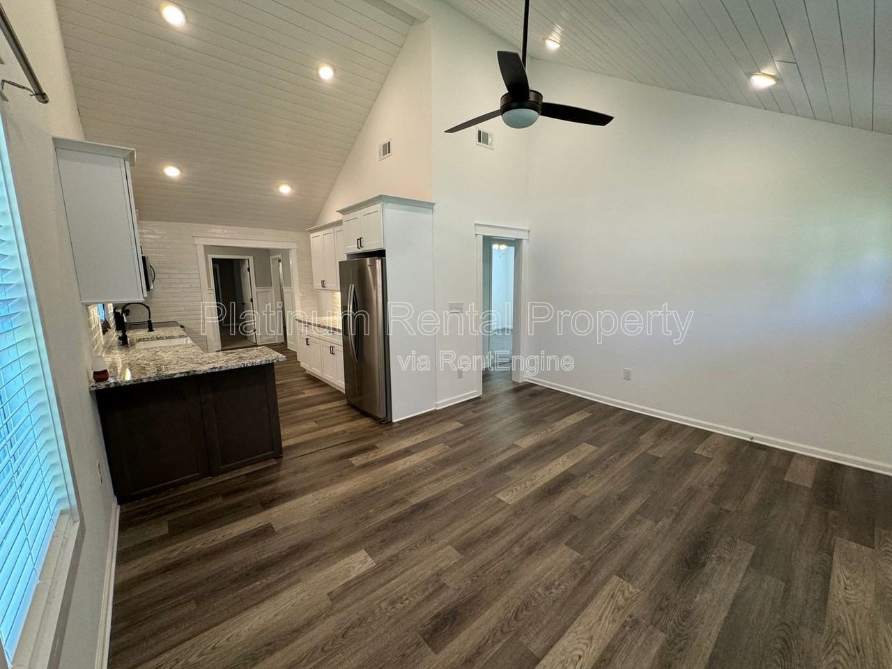 1872 Cannon St - Photo 6 of 35