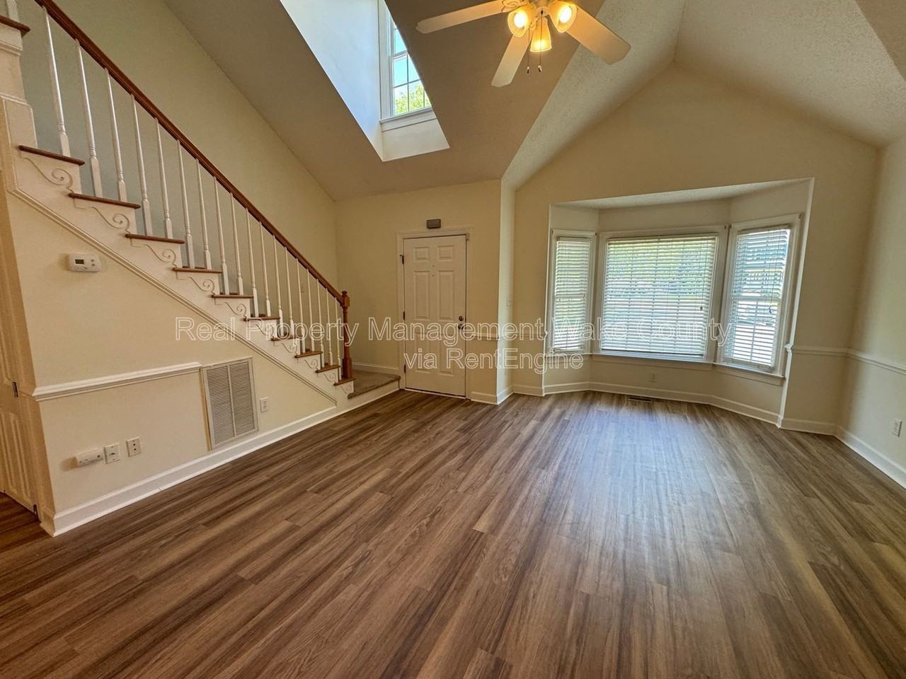 4328 Bartholomew Cir - Photo 5 of 37