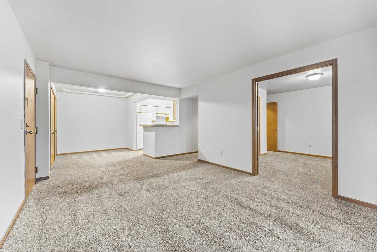 2102 Stirrup Ln #E102 - Photo 7 of 12