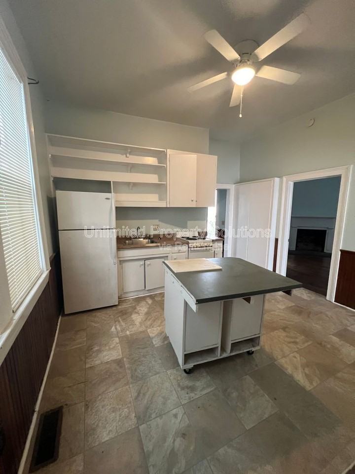723 Chestnut St #A - Photo 5 of 14