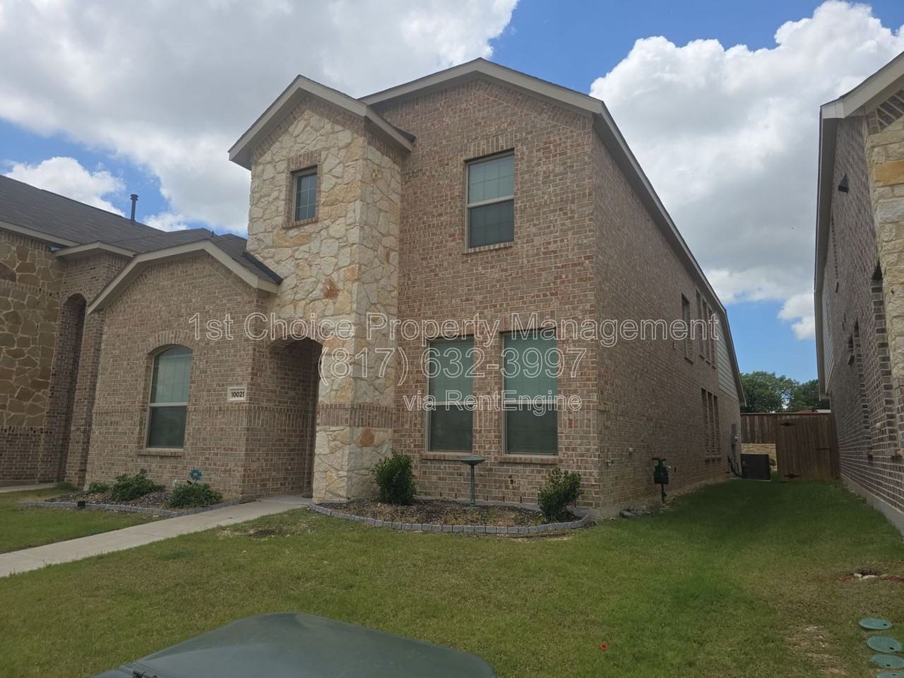 10021 Elkhorn Dr - Photo 3 of 4