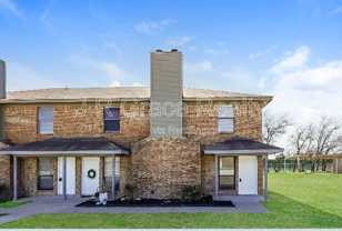 5947 Shadydell Dr - Photo 1 of 1