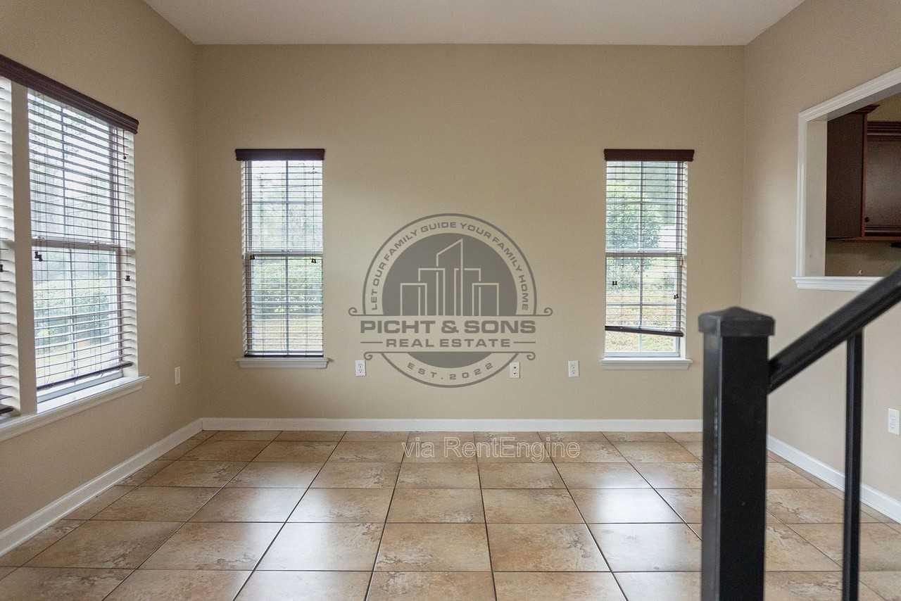 2181 Del Carmel Way - Photo 2 of 16