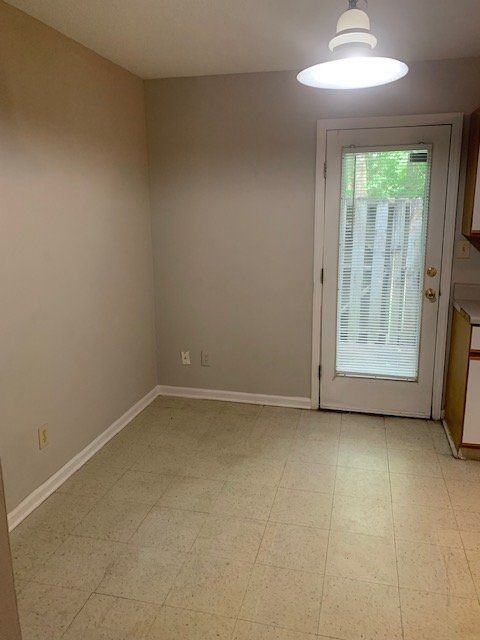 1212 Allen Rd - Photo 4 of 15