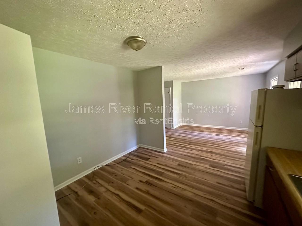 105 Daniel St #105B - Photo 4 of 13