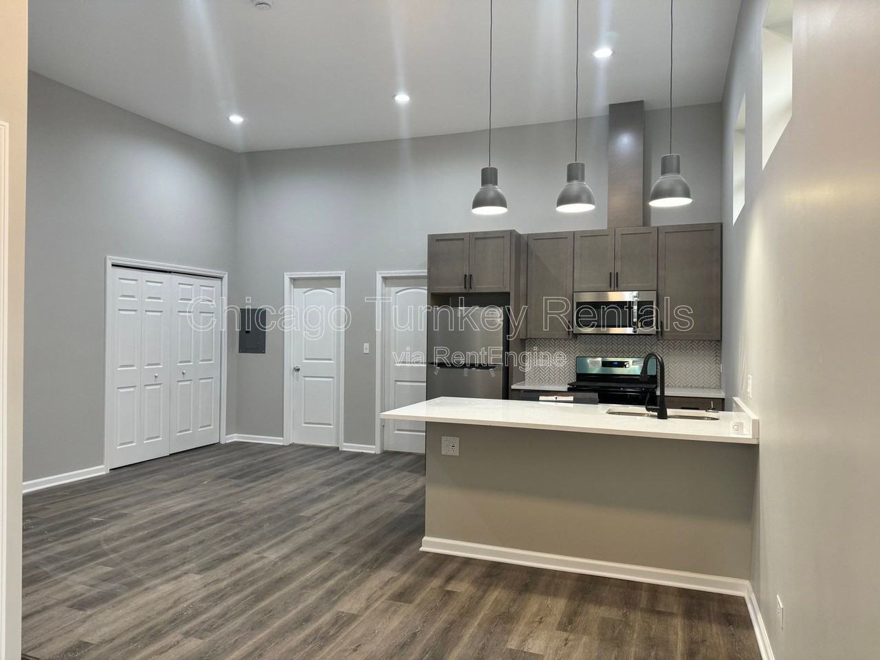 2361 S Whipple St #1F - Photo 2 of 15