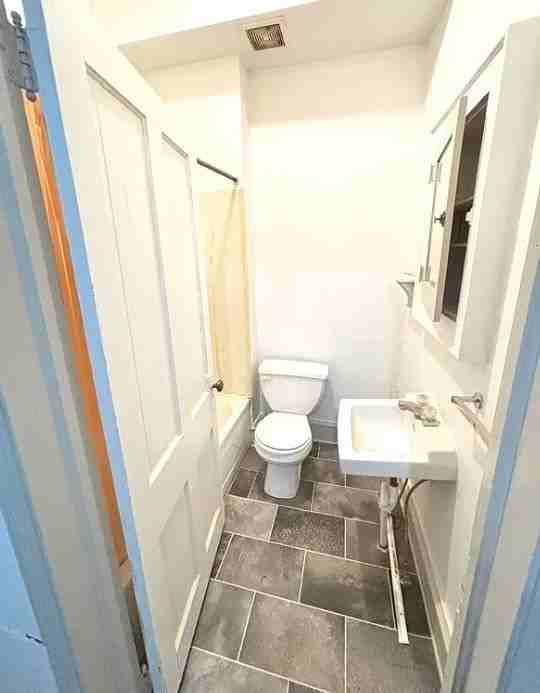 154 E Walnut St #1 - Photo 2 of 4