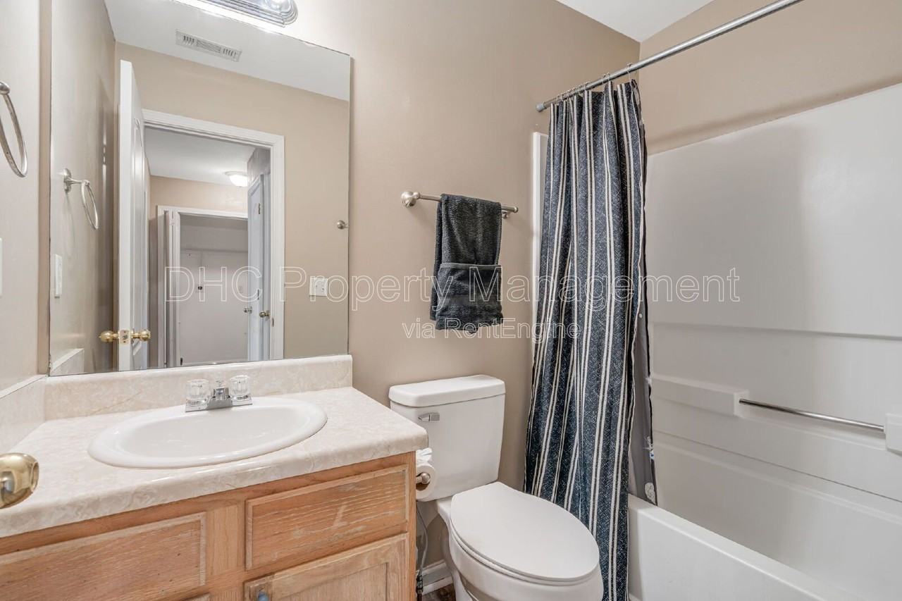 6494 Snowbird Ln - Photo 7 of 12