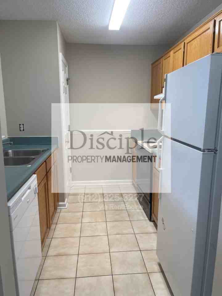 22 E Dubois St #7A - Photo 6 of 16
