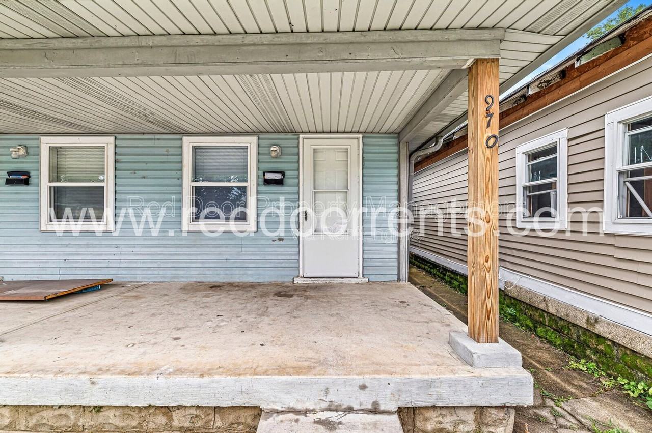 970 Edgemont Ave - Photo 4 of 22