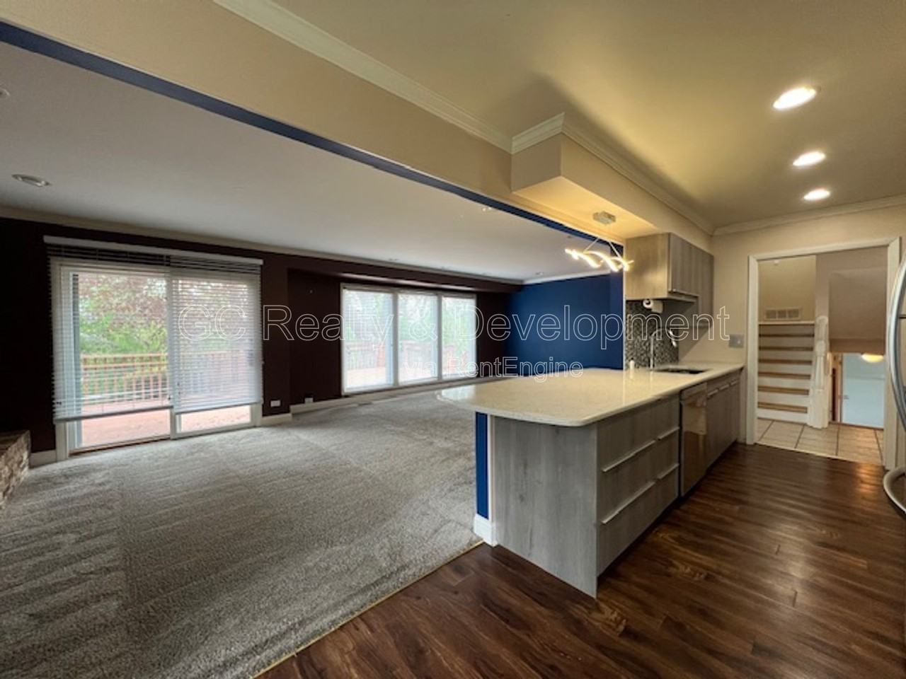 1540 Edgefield Ln - Photo 6 of 38