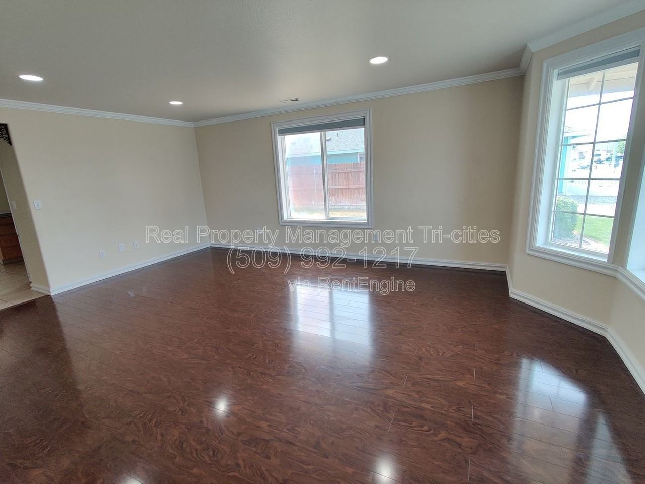 7912 Redonda Dr - Photo 2 of 21