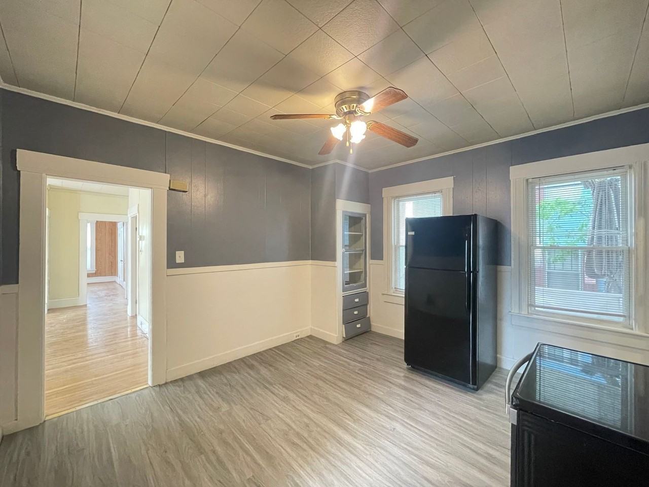 119 Cypress St #1 - Photo 4 of 24