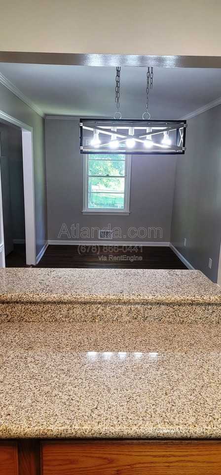 4216 Smithsonia Ct - Photo 7 of 16