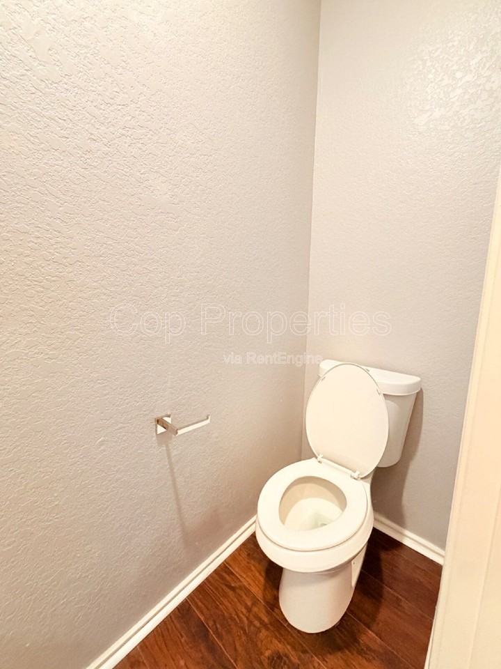 6527 Ithaca Fls - Photo 6 of 29