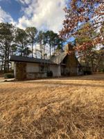 featured image of 335 Fairfield Cir