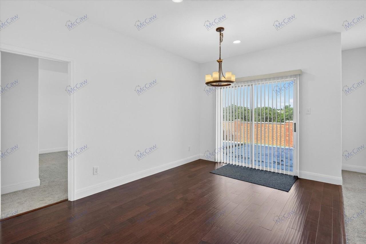 2405 Loreto Dr - Photo 7 of 18