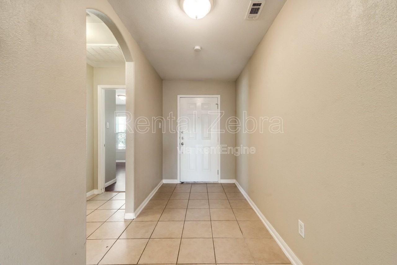 517 Misty Mountain Dr - Photo 2 of 19