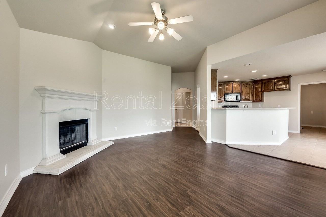 4216 Summersweet Ln - Photo 3 of 20