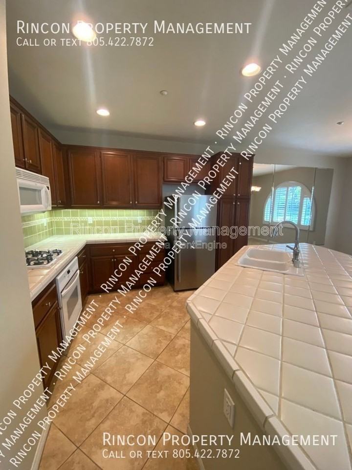 3314 Rockhampton Dr - Photo 4 of 23
