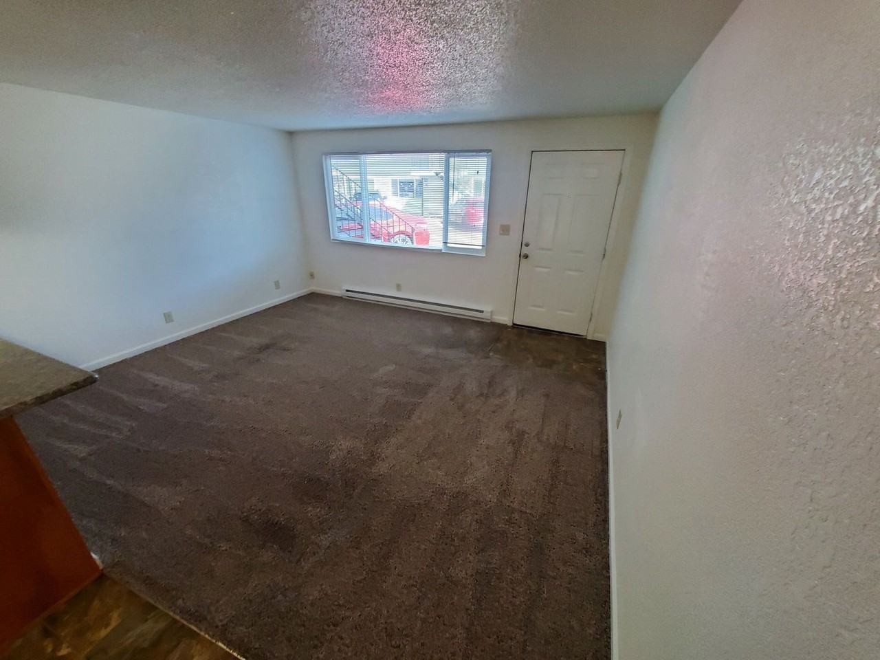 1015 5th Ave Sw #14 - Photo 4 of 12