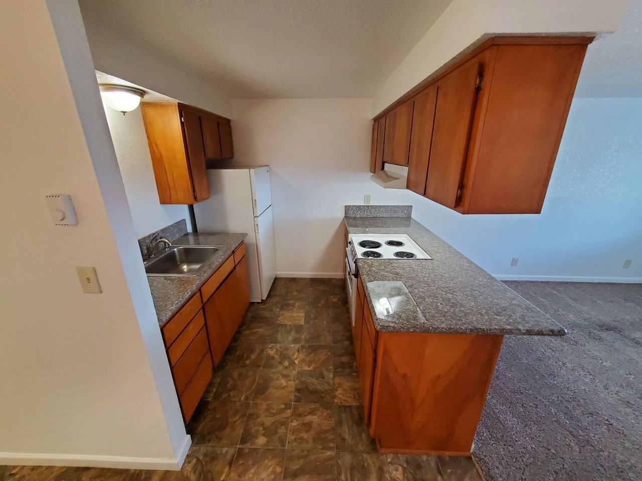 1015 5th Ave Sw #14 - Photo 6 of 12