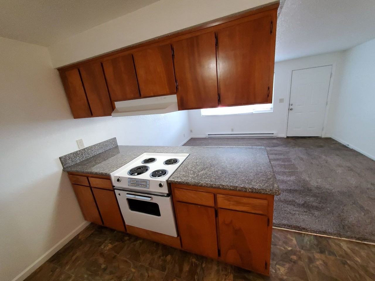 1015 5th Ave Sw #14 - Photo 7 of 12