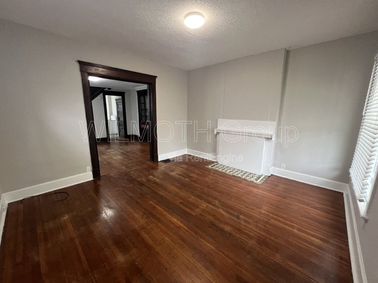 826 N Beville Ave - Photo 2 of 21