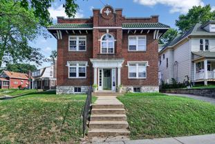 7349 Myrtle Ave #1W - Photo 1 of 1