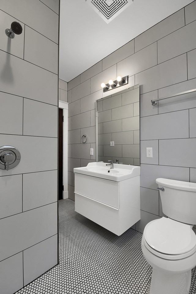 7349 Myrtle Ave #1W - Photo 5 of 13