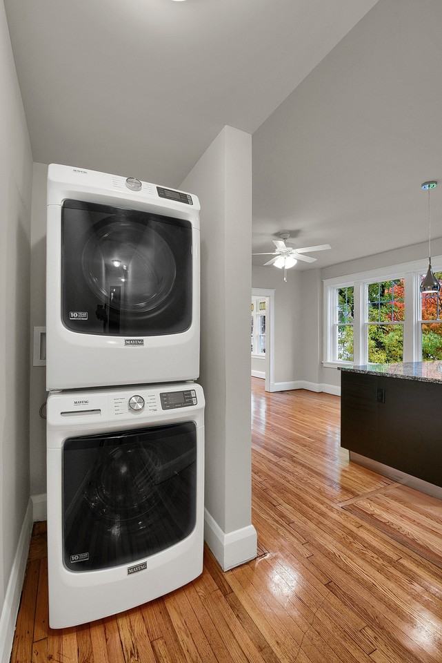 7349 Myrtle Ave #1W - Photo 2 of 13