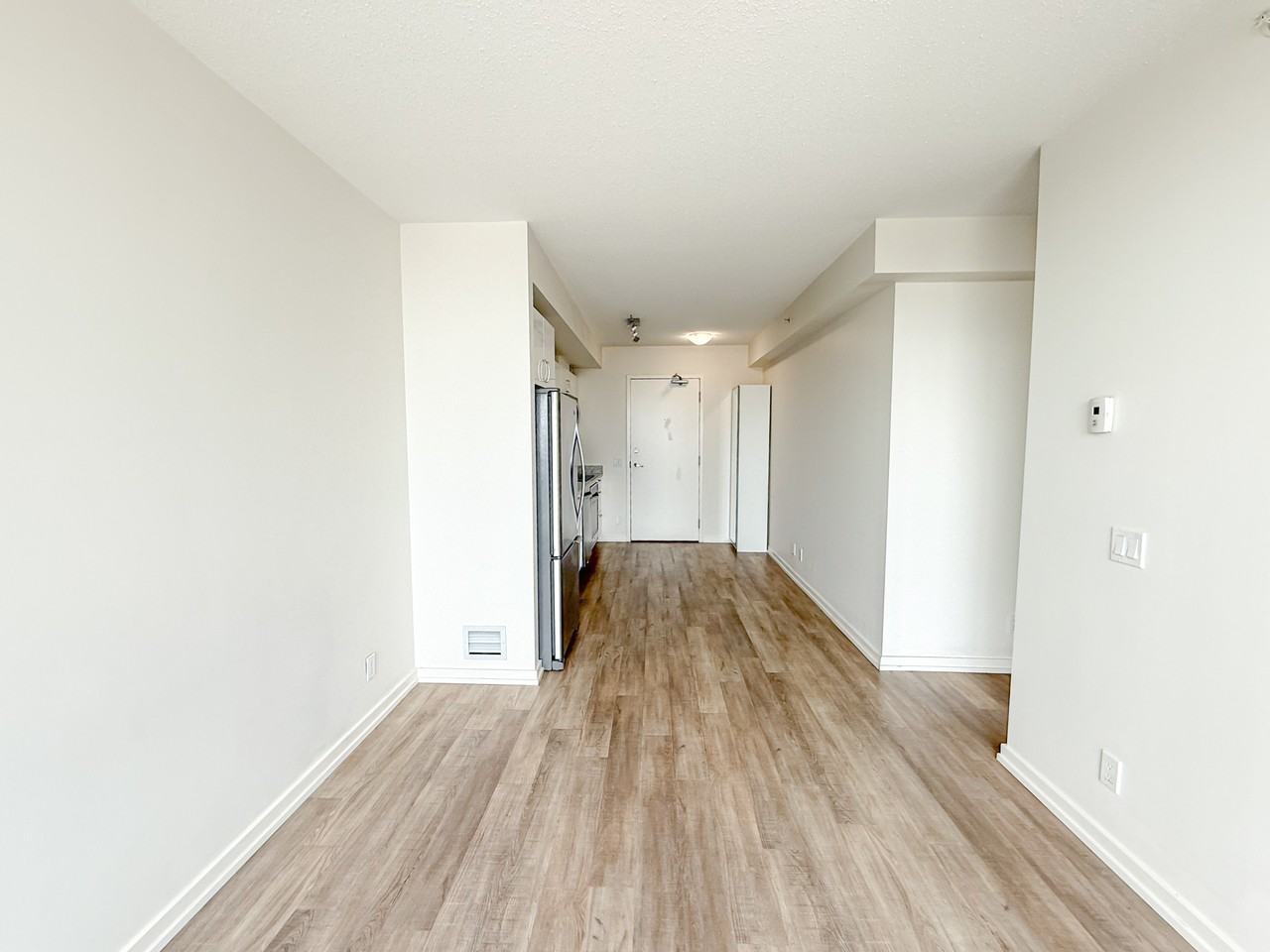 450 8 Ave Se - Photo 7 of 16
