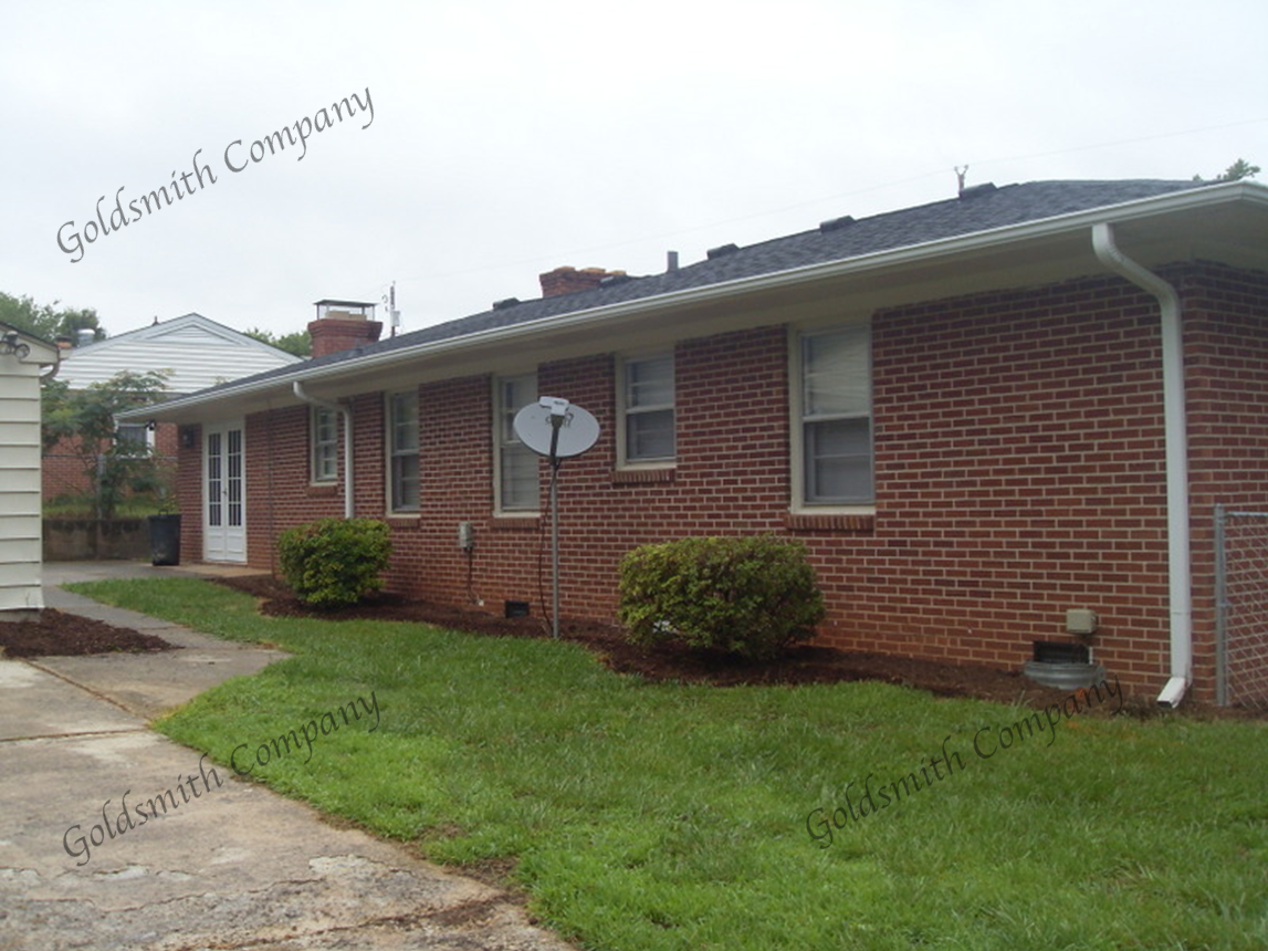 114 Hill St - Photo 2 of 2