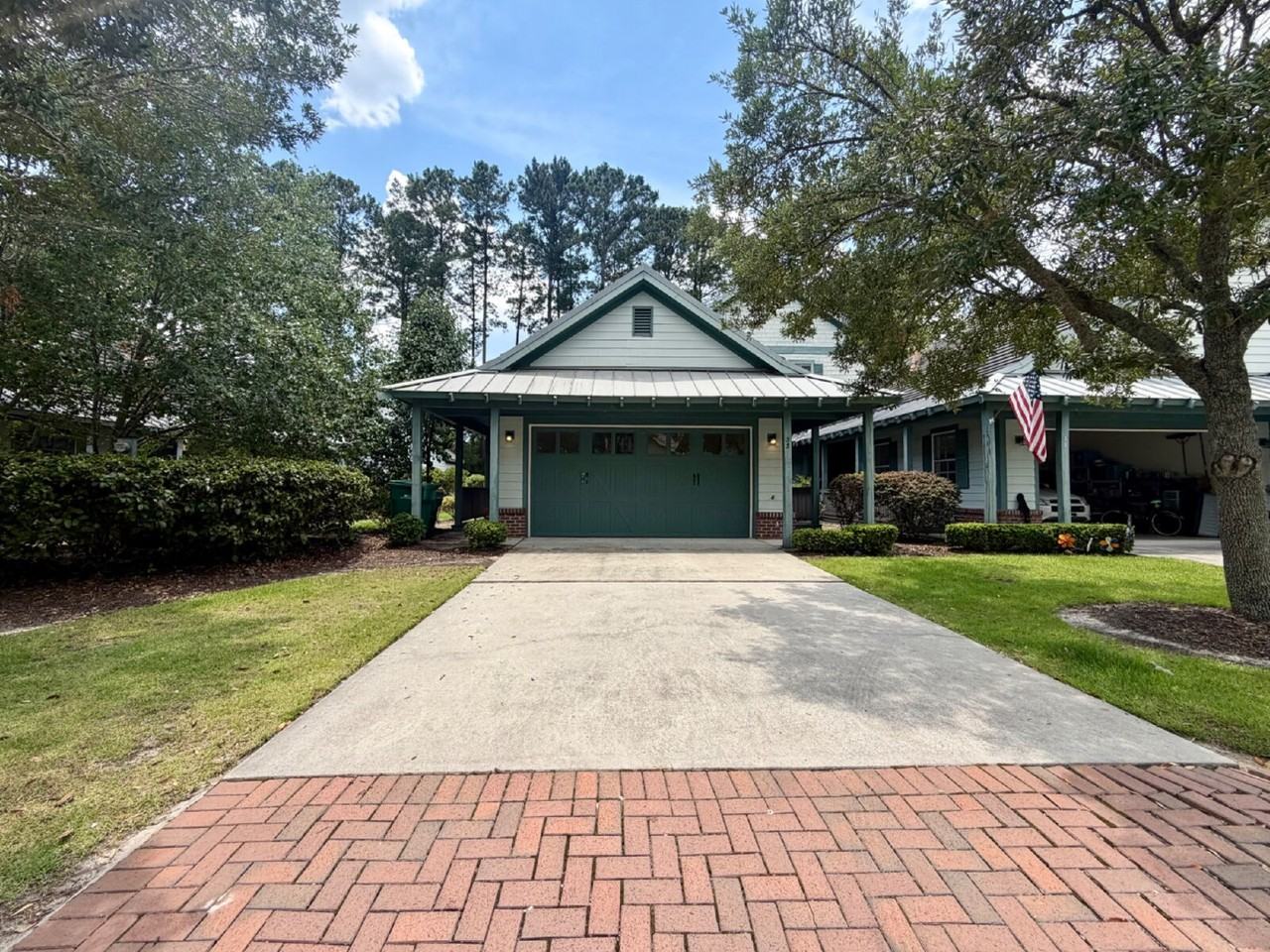 33 Augustine Rd